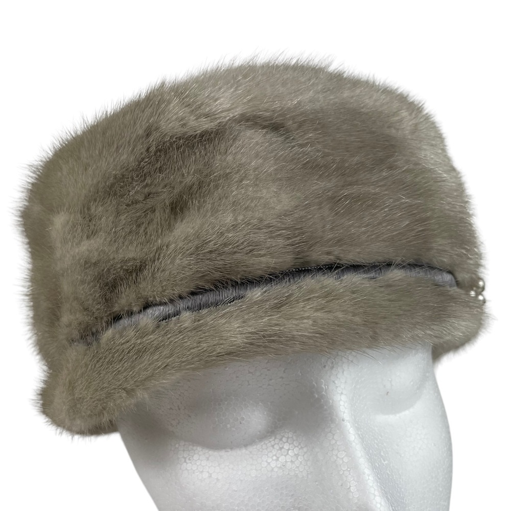 Janette Colombier Paris 1940s Union Made Imported Fur Winter Hat Pearl Accent OS - Picture 15 of 16
